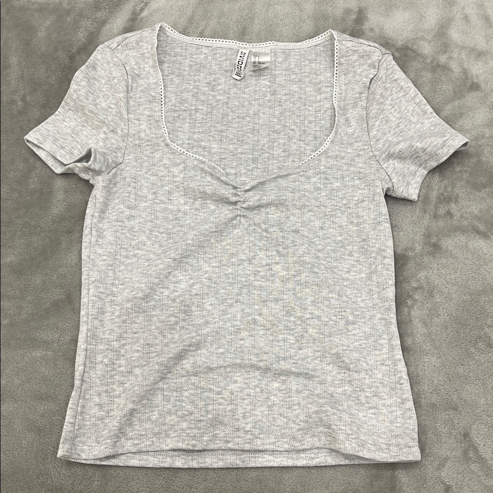 PICOT-TRIMMED T-SHIRT H&M